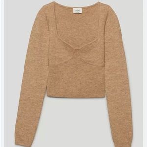 Aritzia Greer Sweetheart Sweater Tan size Smal